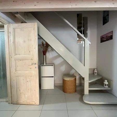 O' Vascio House Апартаменты